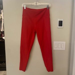 NWOT Victoria’s Secret knockout leggings